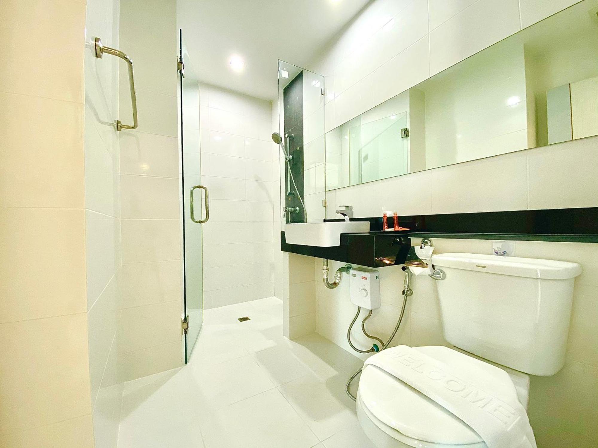 The Palms Residence - Sha Extra Plus Phuket Room photo